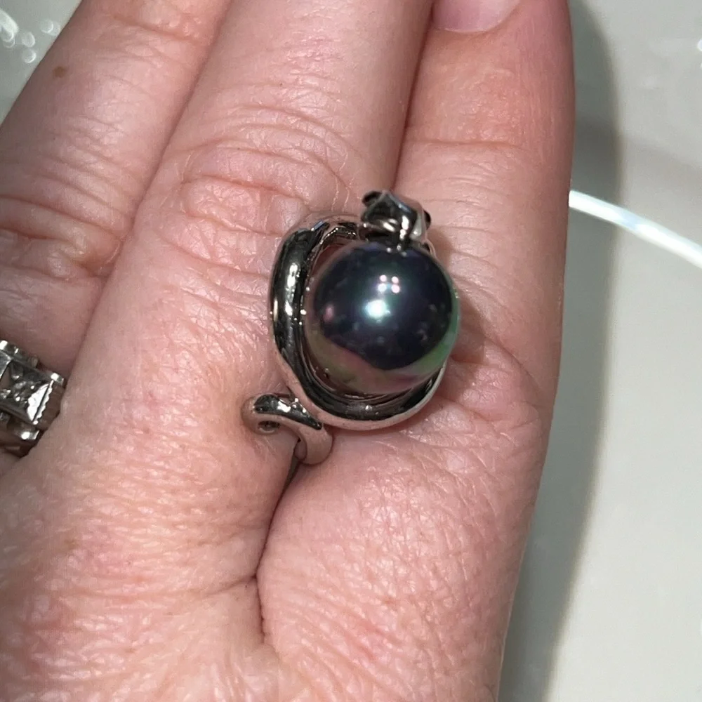 Vintage Silver Snake Swallowing Black Pearl  Ring Sz 6.5 EUC